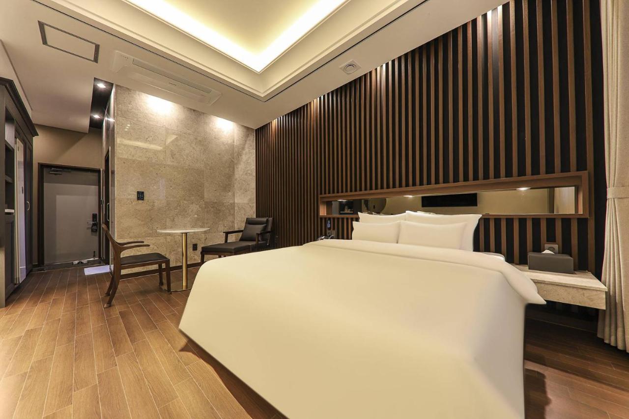 Hotel Demer Mokpo Exterior foto